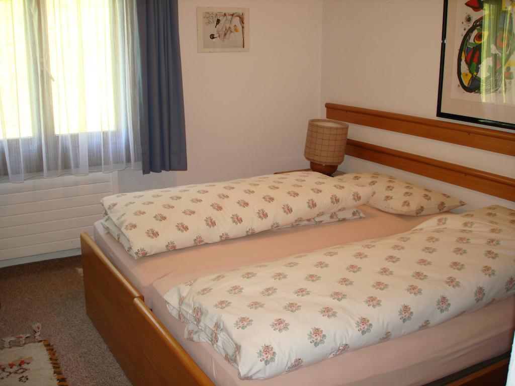 Residenz La Mora Apartamento La Punt-Chamues-ch Quarto foto