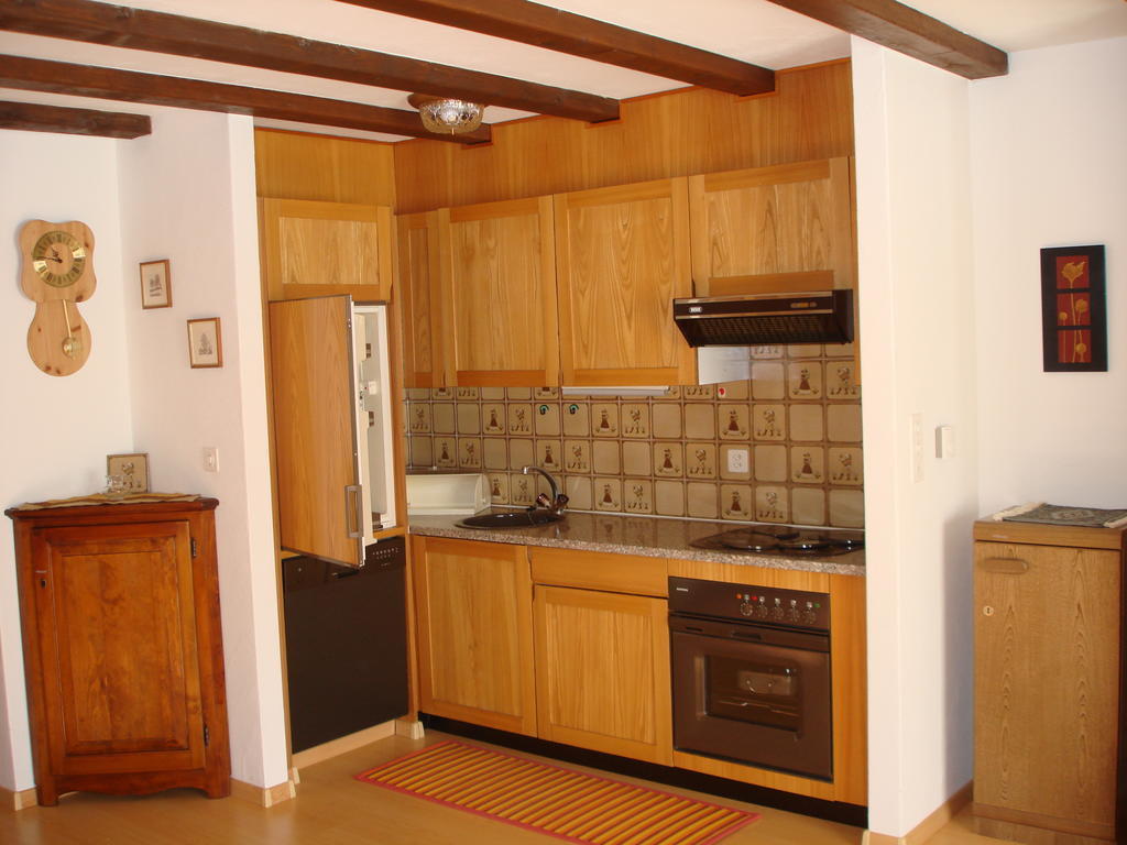 Residenz La Mora Apartamento La Punt-Chamues-ch Quarto foto